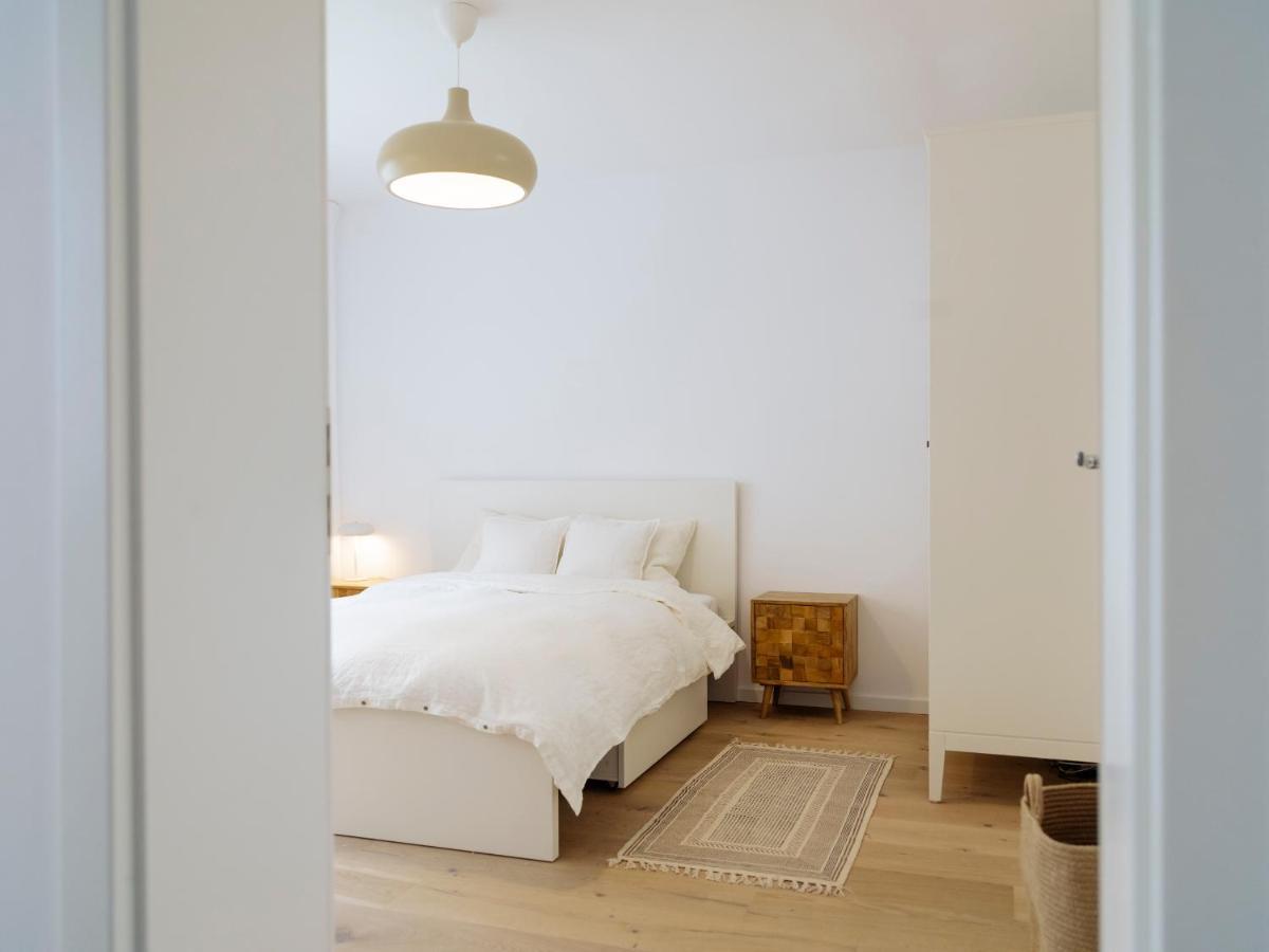 Cozy Central Apartment Near The Forest ブラショフ エクステリア 写真